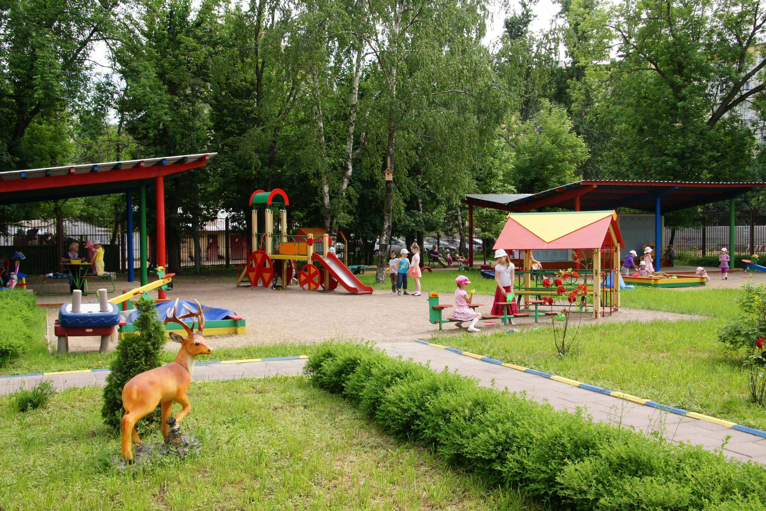 Территория детского сада