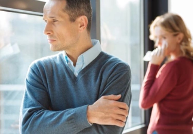 Как понять, что муж разлюбил жену: признаки в поведении супруга