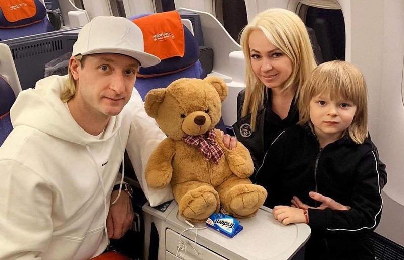 Сын Яны Рудковской и Евгения Плющенко