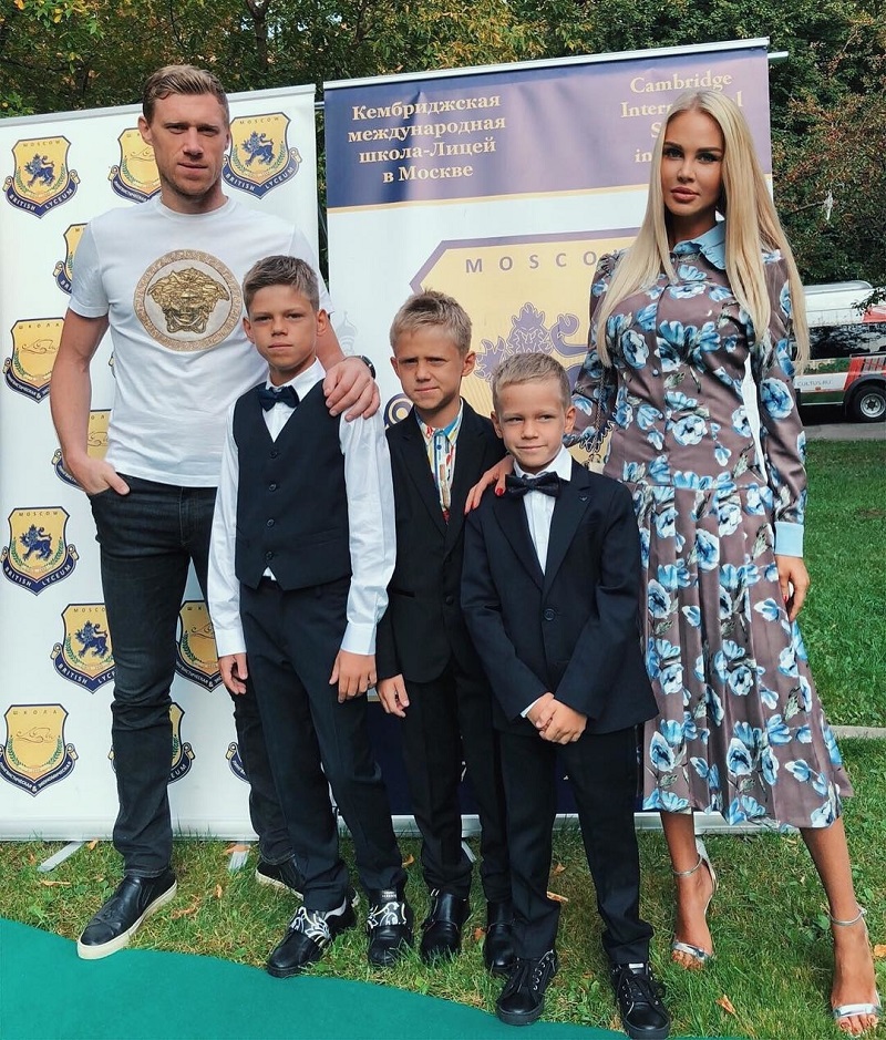 Сын Алексей Марии и Павла Погребняк