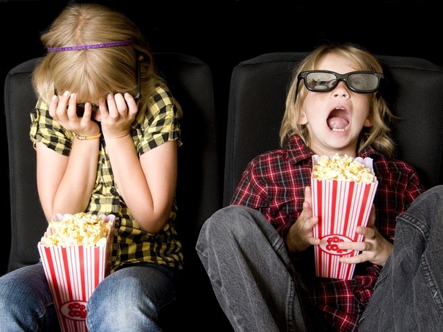 дети в кинотеатре, 3d-очки
