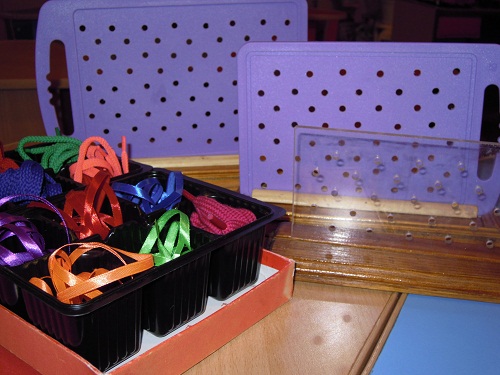 Игра-вышивка Монтессори