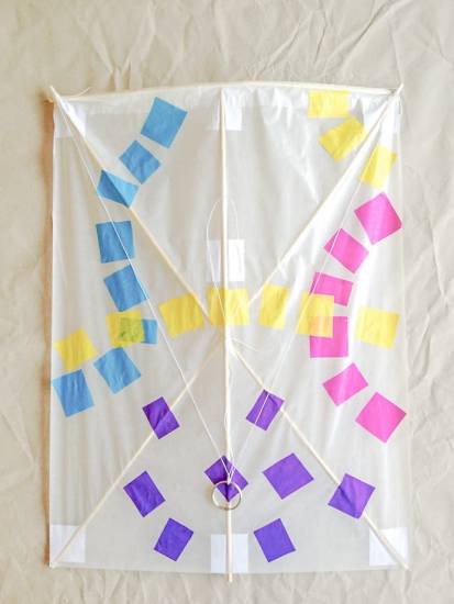 9-diy-japanese-kite-step-4.3 (1).jpg Воздушный светящийся змей-прямоугольник своими руками