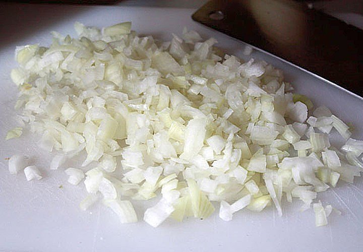 Нарезанный лук