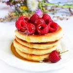 Оладьи с малиной