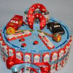 Торт из киндеров