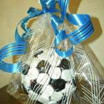 Подарок из конфет