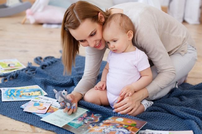 Многие родители хотели бы научить своего ребёнка говорить как можно раньше