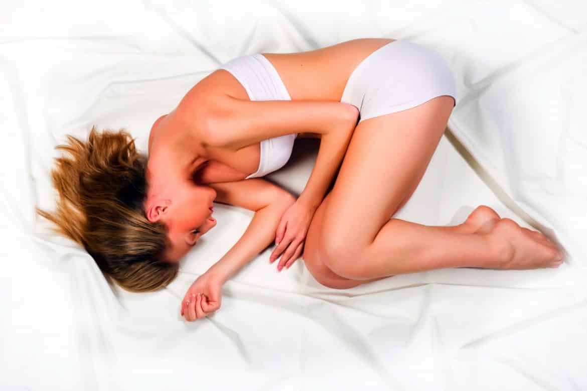 Поза «зародыша»