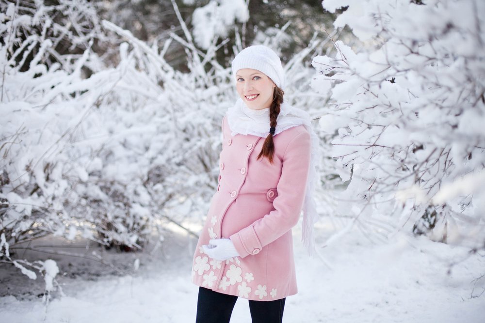 Беременная на прогулке