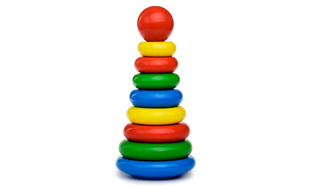 пирамидка с цветными кольцами