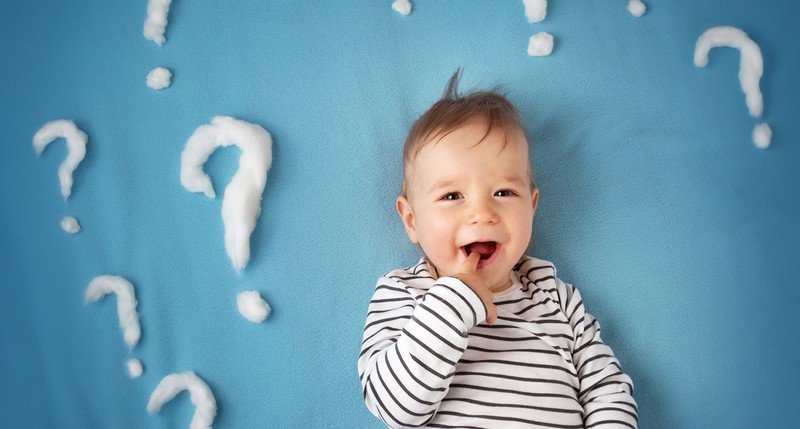 Суеверия предостерегают родителей называть своё чадо в честь умершего родственника, а вот православная вера не видит в этом ничего страшного.