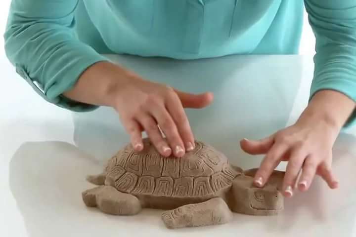 Черепаха из кинетического песка