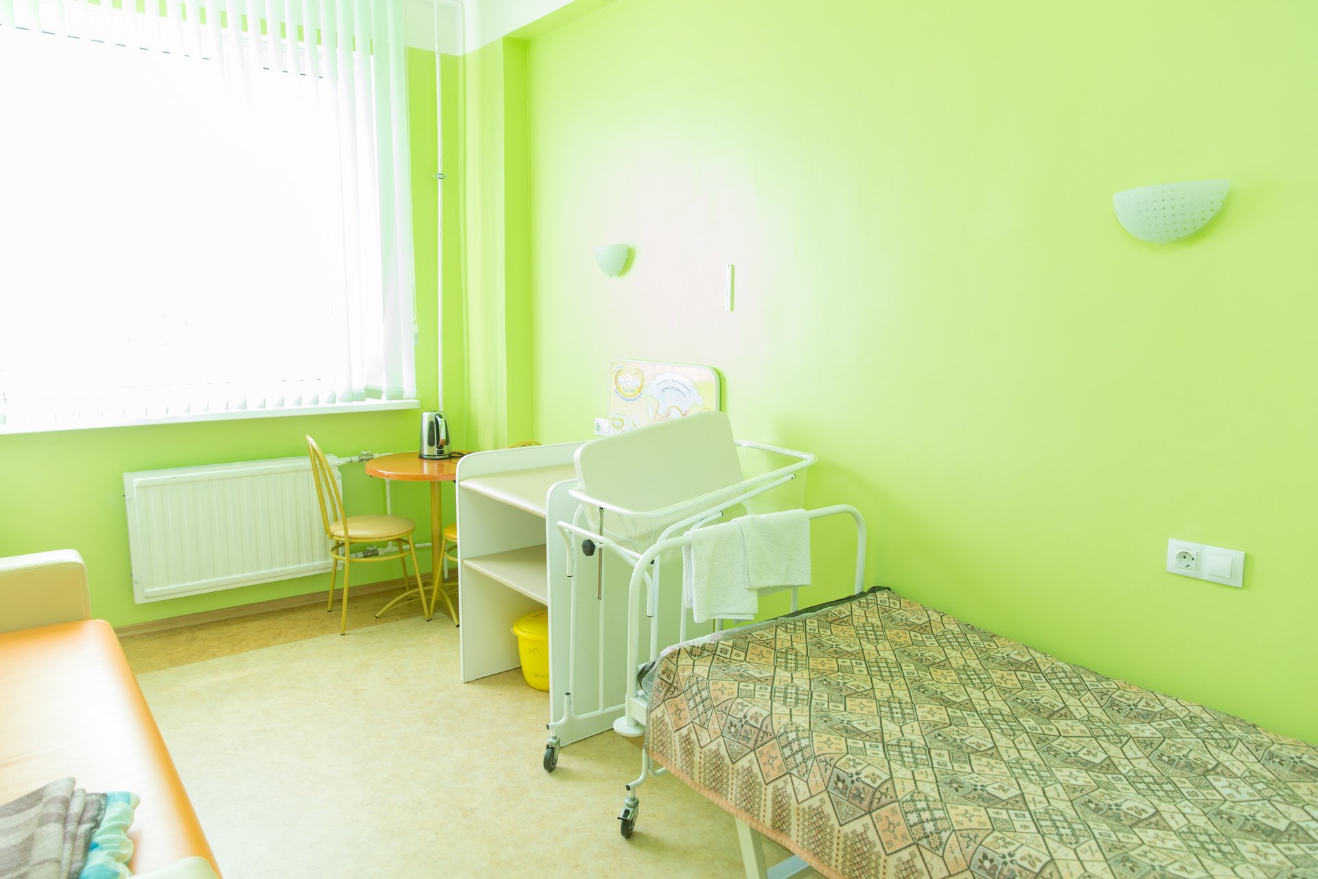 Современная палата в роддоме