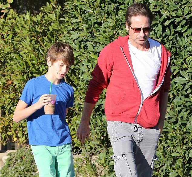 Дэвид Духовны с сыном