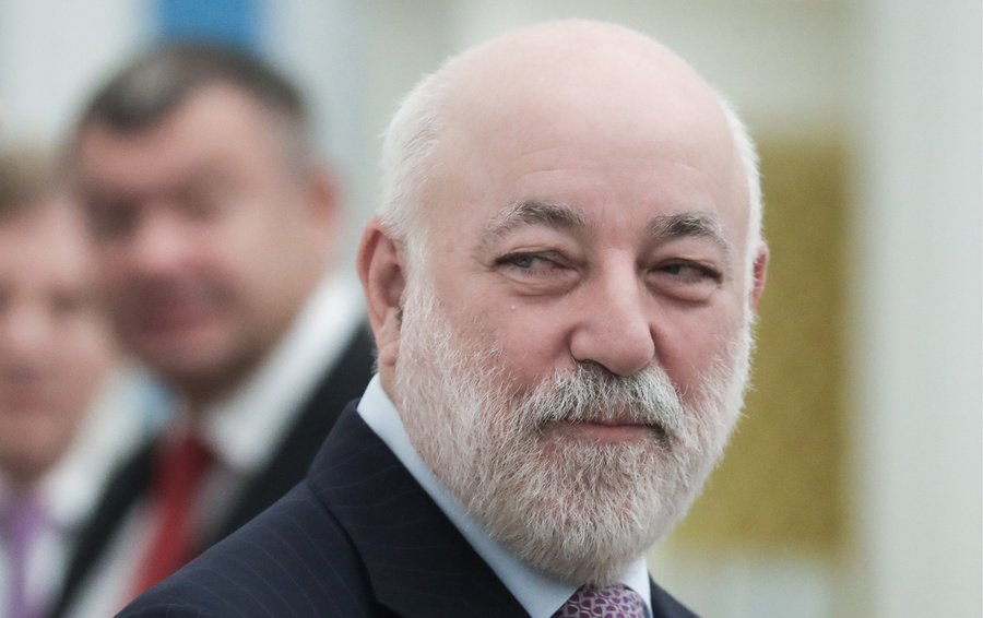 Виктор Вексельберг