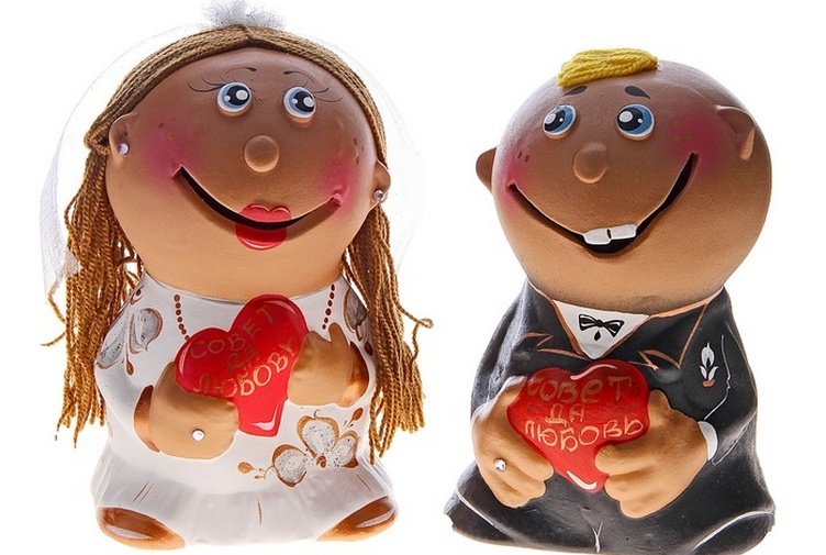 Копилки в виде жениха и невесты