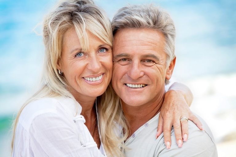 Муж и жена, похожие друг на друга