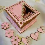 Пряничная шкатулка